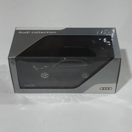 Audi Collection 1:43 Audi Q5