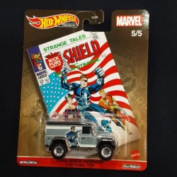 Hot Wheels Premium 1:64 Land Rover Defender 110 Hard Top
