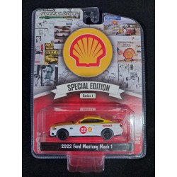 Greenlight 1:64 2022 Ford Mustang Mach 1