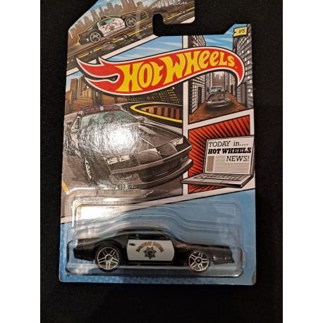Hotwheels 1:64 '85 Chevrolet Camaro