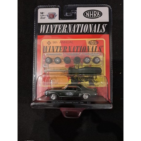 M2 Machines 1:64 1969 Chevrolet "camaro" SS/RS 396