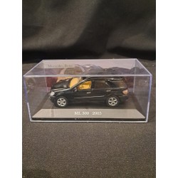 IXO Models 1:43 Mercedes Benz ML 500 2005