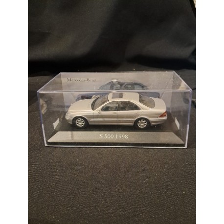 IXO Models 1:43 Mercedes Benz S 500 1998