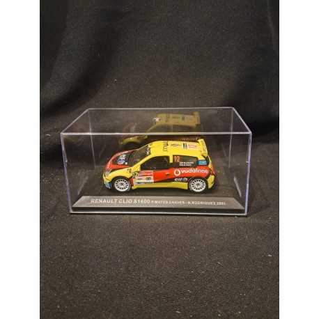 IXO Models 1:43 Renault Clio S1600 (Rally de Portugal 2005)