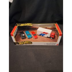 Hotwheels Premium 1:64 Pack BRE Datsun