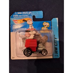 Hotwheels 1:64 Snoopy (Peanuts)