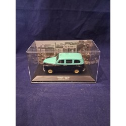 IXO Models 1:43 Renault Colorale 1951 (Taxi Lisboa)