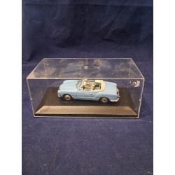 IXO Models 1:43 Volkswagen Karmann Ghia Convertible 1957