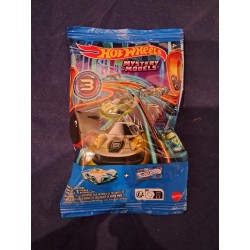 Hot Wheels 1:64 Mystery Models 3