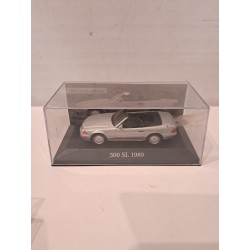 IXO Models 1:43 Mercedes-Benz 500 SL 1989