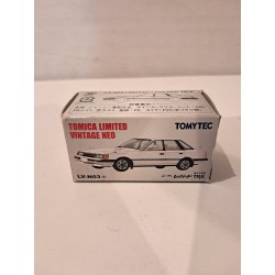Tomica Limited Vintage 1:64 Nissan Leopard TR-X