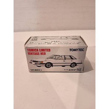 Tomica Limited Vintage 1:64 Nissan Leopard TR-X