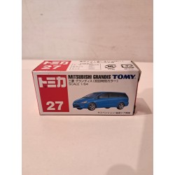 Tomica 1:64 Mitsubishi Grandis
