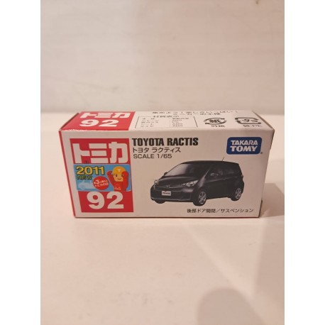 Tomica 1:65 Toyota Ractis