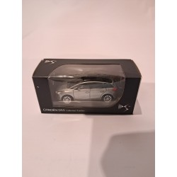 Norev 1:64 Citroën DS5
