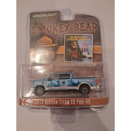 Greenlight 1:64 2019 Nissan Titan XD Pro-4X