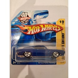 Hot Wheels 1:64 '69 Ford Torino Talladega