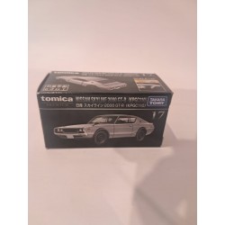 Tomica Premium 1:61 Nissan Skyline 2000 GT-R (KPGC110)