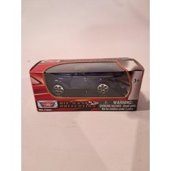 Motor Max 1:64 Ford Sedan Delivery
