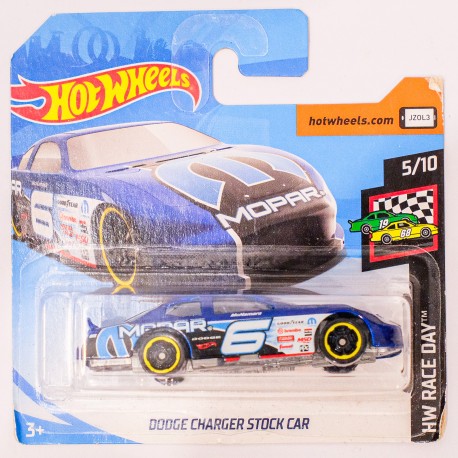 Hot Wheels 1:64 Dodge Charger Stock Car