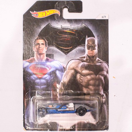 Hotwheels 1:64 Twin Mill - Batman vs Superman Dawn of Justice