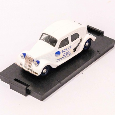 Brumm 1:43 Lancia Aprilia 1936 (Saudi Bea)