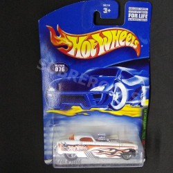 Hot Wheels 1:64 Metrorail Nash Metropolitan