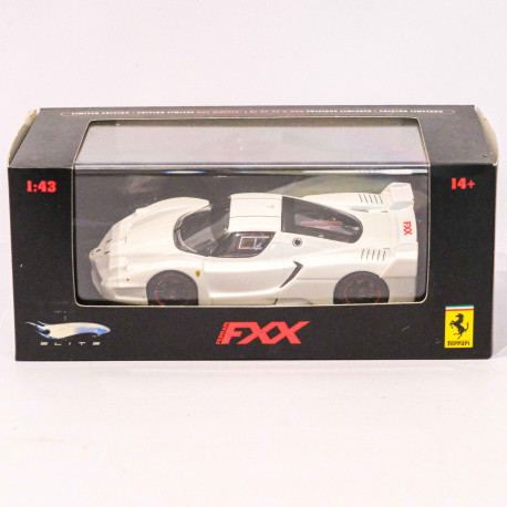 Hot Wheels Elite 1:43 Ferrari FXX