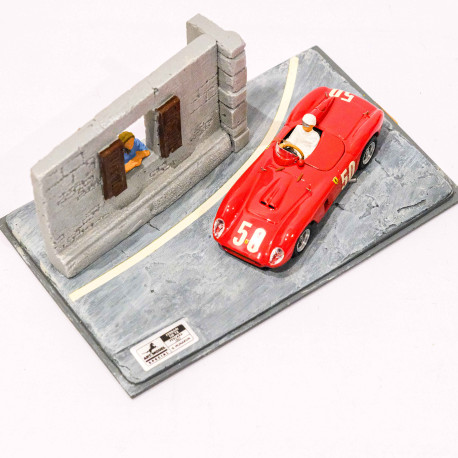 Art Model 1:43 Ferrari 500 TR Pescara 1957 G.Munaron