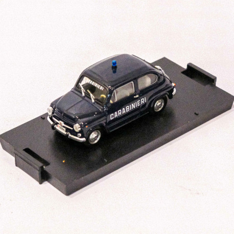 Brumm 1:43 Fiat 600D Carabinieri 1965
