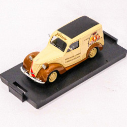 Brumm 1:43 Fiat 1100 Furgone Ferrero Cuneo 1950