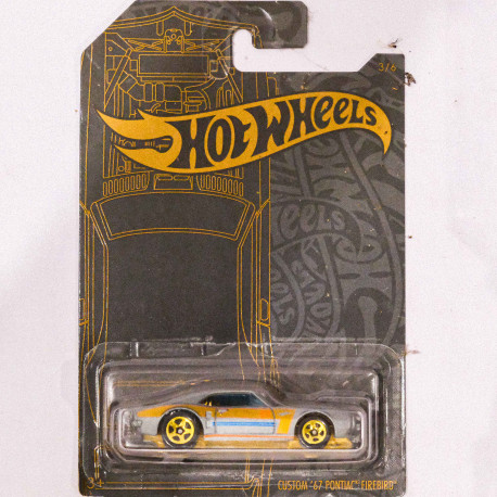 Hot Wheels 1:64 Custom '67 Pontiac Firebird (HT 51º Aniversário)