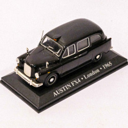 IXO Models 1:43 Austin FX4 - London Taxi - 1965
