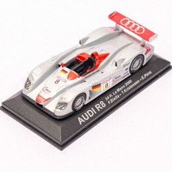 IXO Models 1:43 Audi R8 (Le Mans 2000)
